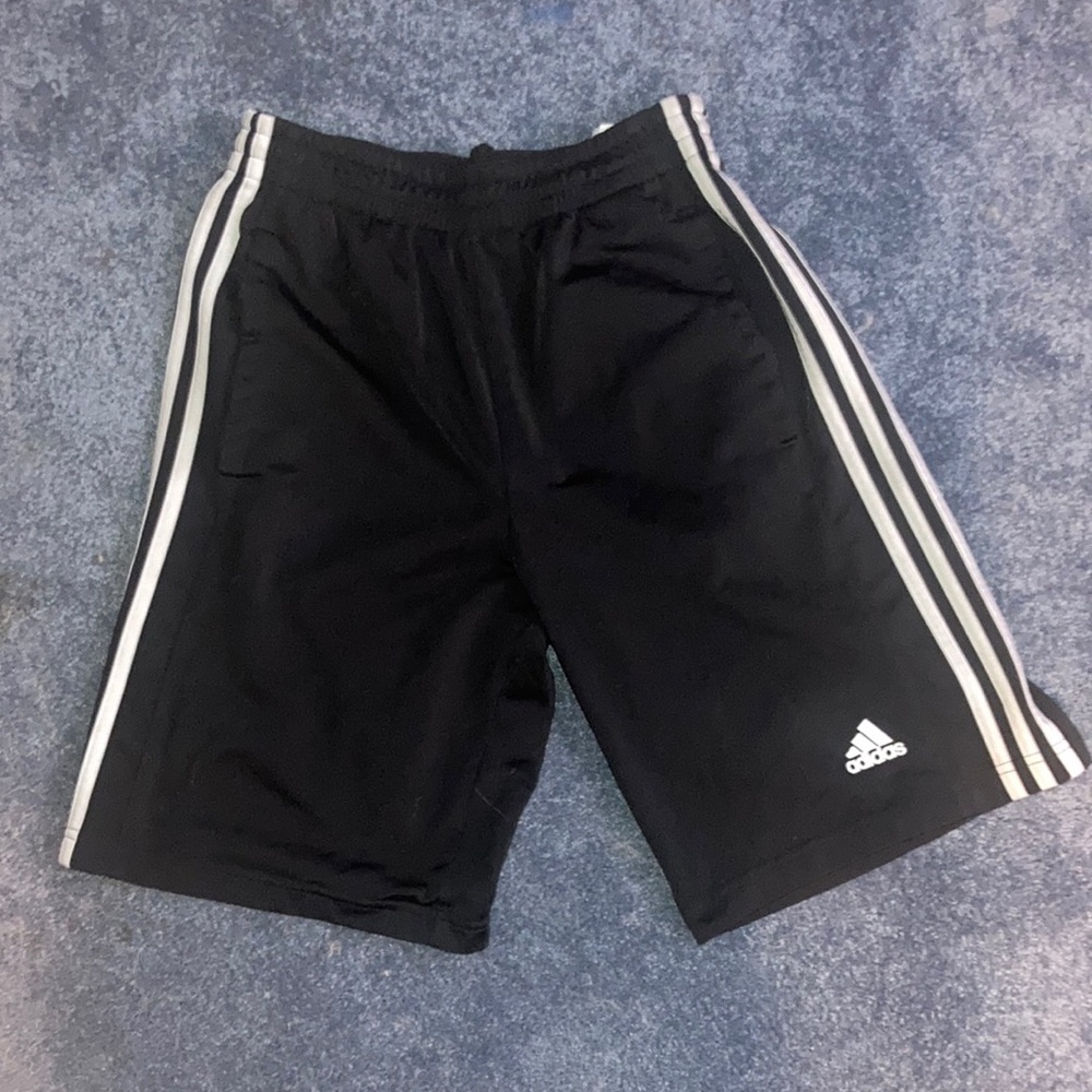 Black Adidas Men’s Short (Small) Really Comfortable Can Wear Anywhere. Fit Well